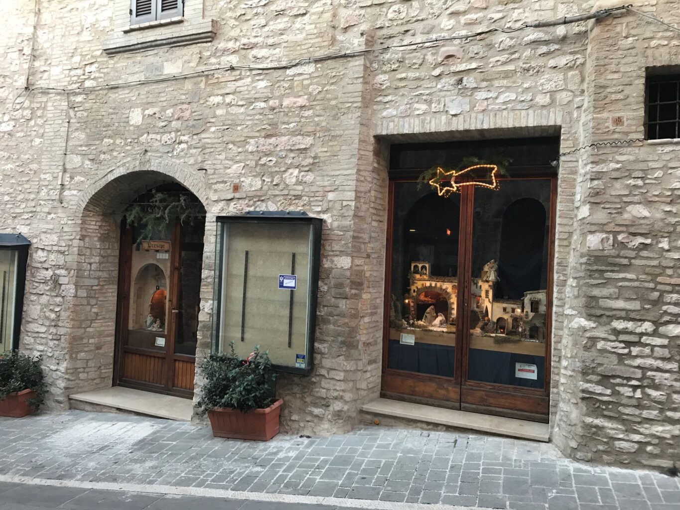 Locale Commerciale Assisi – Via Fontebella