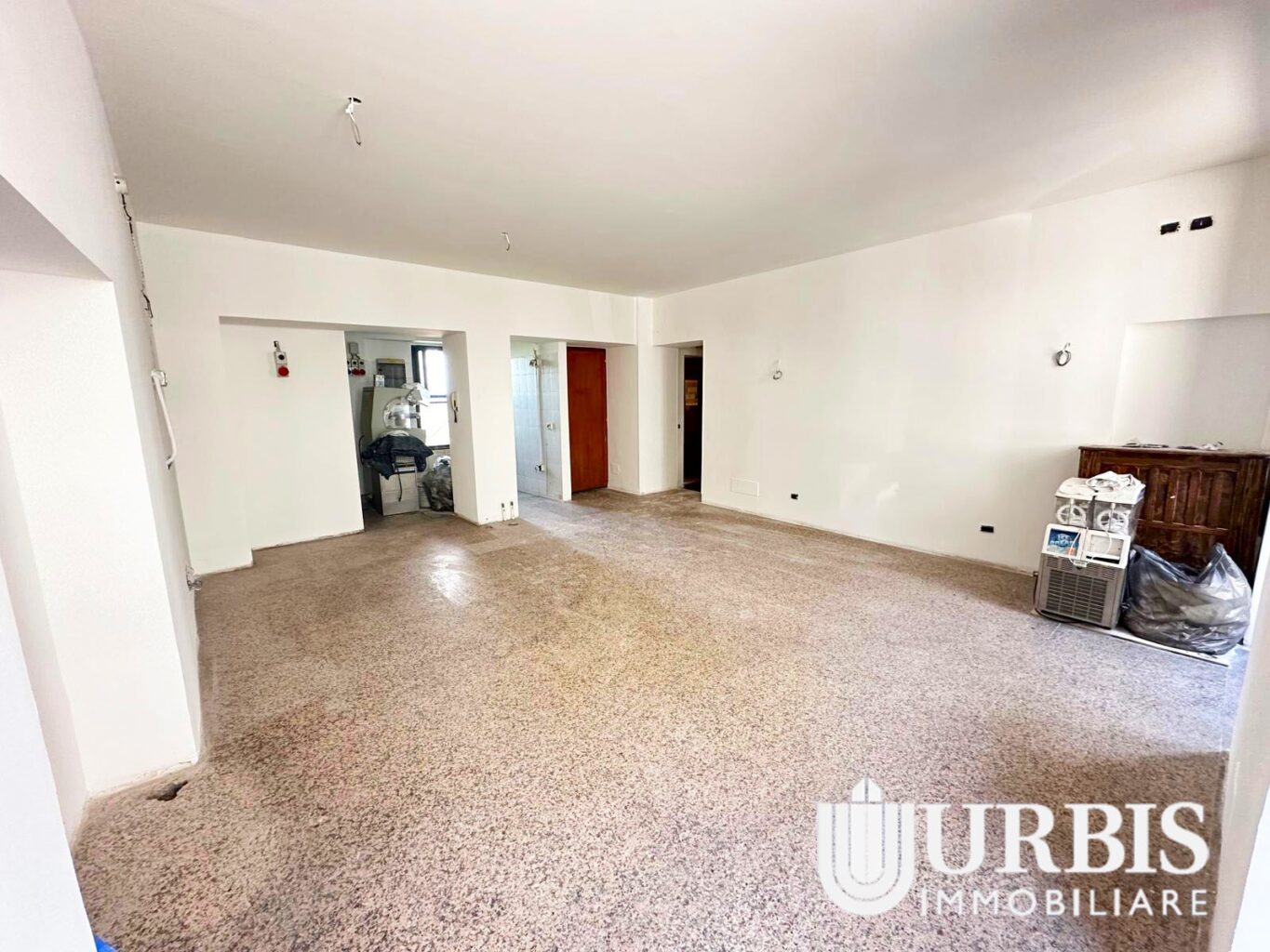 Negozio Assisi – Via Borgo Aretino