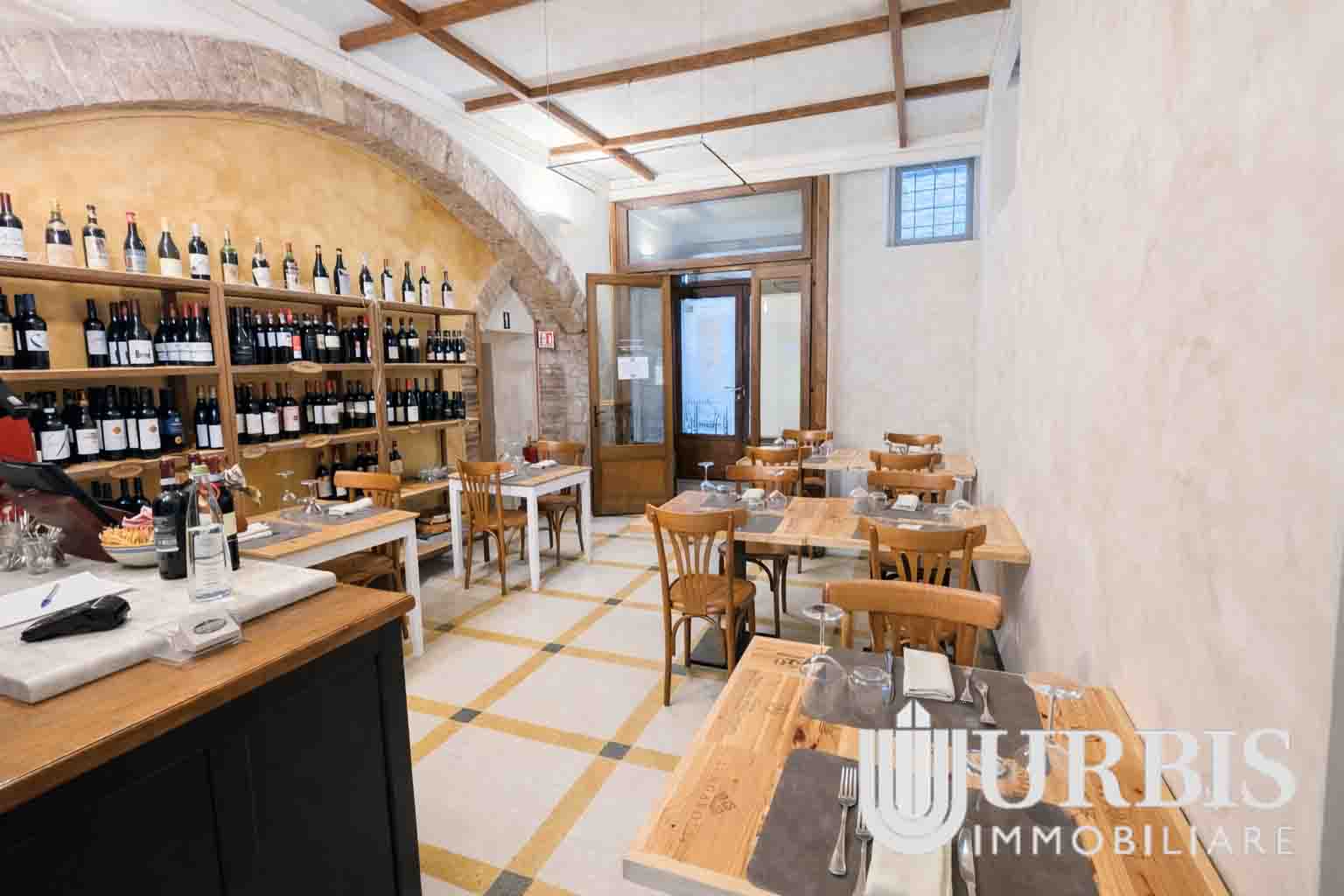 Locale Commerciale Ristorante Assisi – Vicolo della Fortezza